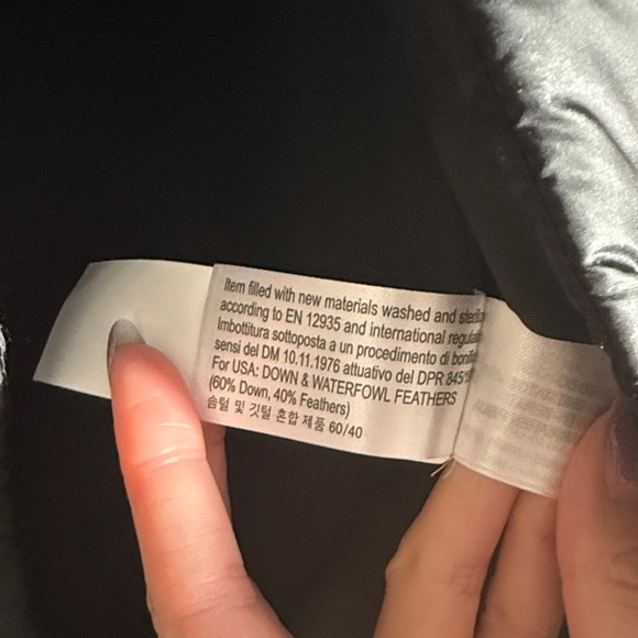 Zara Women's Black Hooded Puffer Coat - Picture 8 of 9